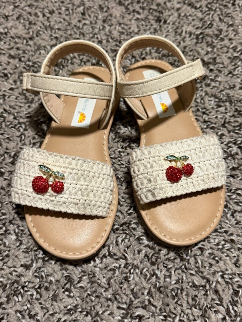 C&C California Crochet Cherry Toddler Sandals sz 7